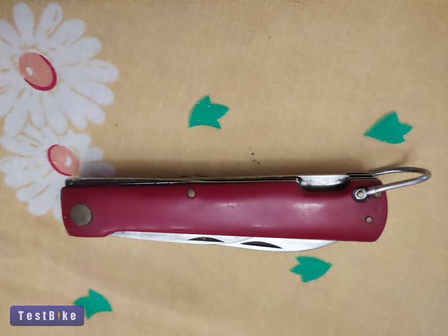 Szovjet katonai zsebkés vadászkés multifunkciós