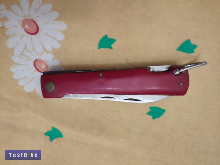 Szovjet katonai zsebkés vadászkés multifunkciós