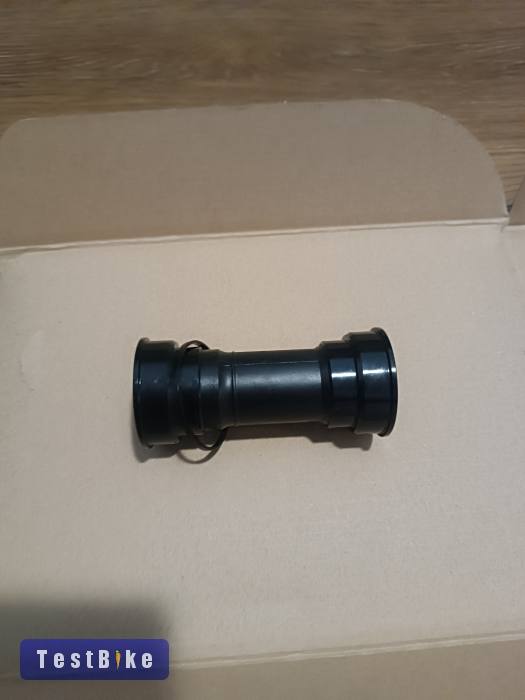 Tanke középcsapágy