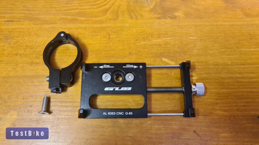 Telefontartó kormányra