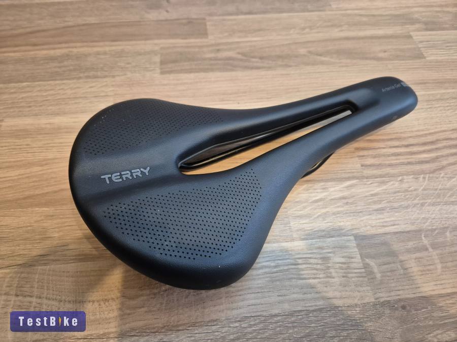 Terry Arteria Gel Fly nyereg, Szinte Új! 