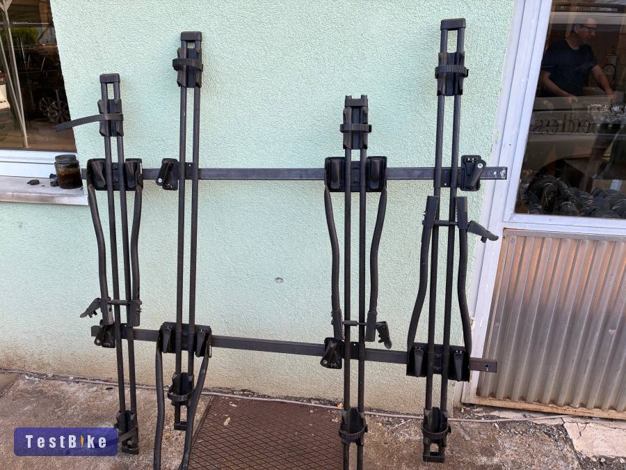 THULE Kerékpár tartó Tetőcsomagtartóra