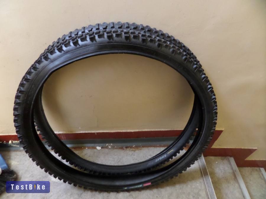 Tioga psycho-II, michelin és conti skinwall páros akció!
