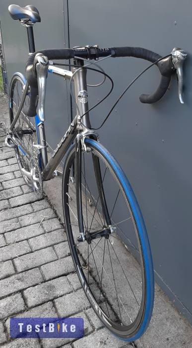 Titanium Lee Cougan országúti versenykerékpár-ultegra