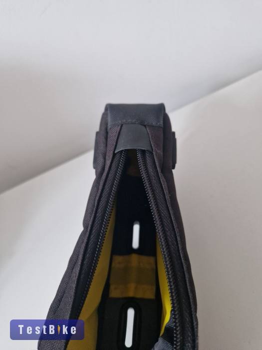 Topeak Fastfuel Top Tube Bag bolt-on