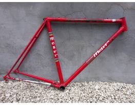 Törött Moser országúti acél váz