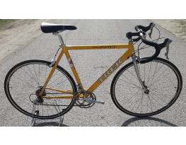 Trek 2300 országúti versenykerékpár-ultegra 2x9