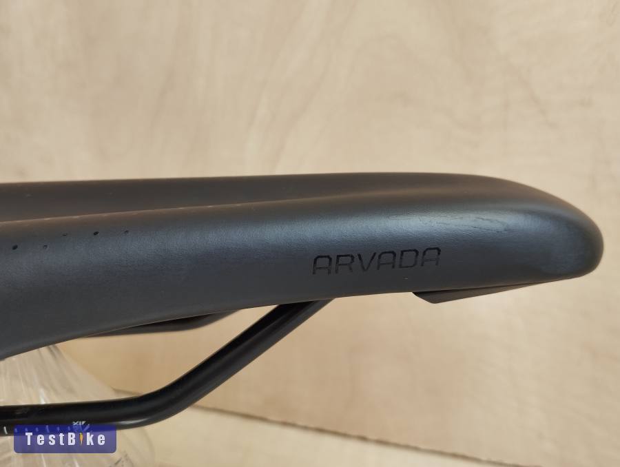 Trek Bontrager Arvada sportos nyereg újszerű állapotban