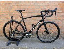 Trek Domane AL 4 Disc országúti 2x10 Tiagra 58 cm
