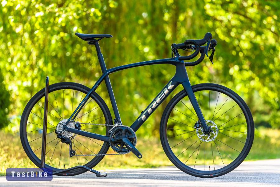 Trek Domane SL5 (56) karbon országúti kerékpár