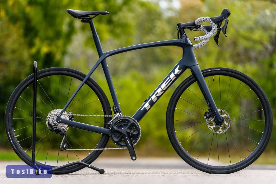 Trek Domane SL5 (58) full karbon országúti kerékpár