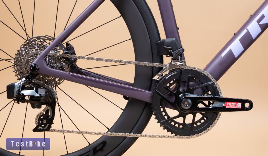 Trek Domane SL6 AXS Gen 5 2027 (M) karbon országúti kerékpár