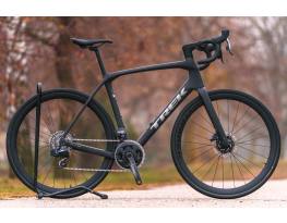 Trek Domane SLR 7 AXS Gen4 (58) karbon orszĂĄgĂști kerĂ©kpĂĄr