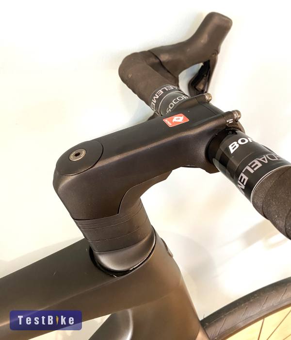 Trek Domane SLR Ultegra-12 Di2 58 méret