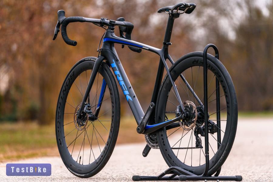 Trek Emonda SL7 SRAM Force AXS (52) full karbon országúti 