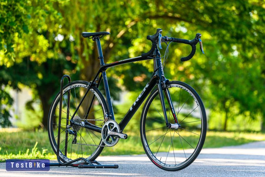 Trek Emonda SL8 (62) karbon országúti kerékpár