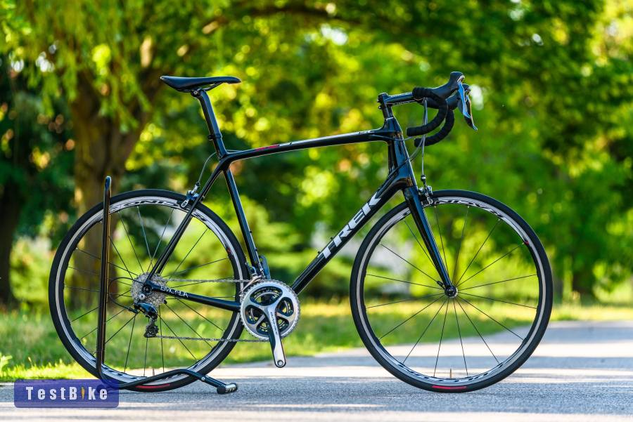 Trek Emonda SL8 (62) karbon országúti kerékpár