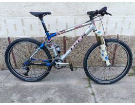 Trek Fuel 100 17,5” 26-os MTB 