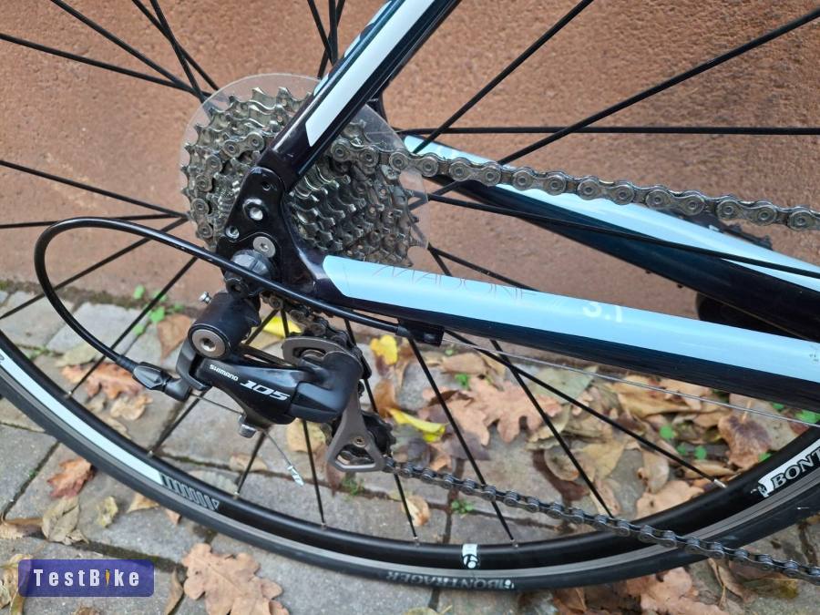 Trek Madone 3.1 H2 Compact karbon női országúti kerékpár