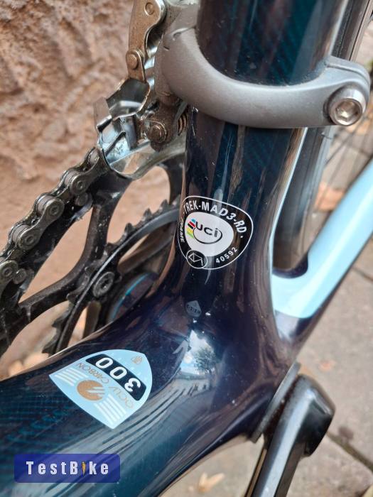 Trek Madone 3.1 H2 Compact karbon női országúti kerékpár