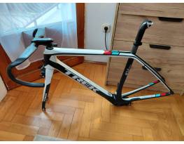 Trek Madone 5.9 OCLV Carbon vĂĄzszett â 50 cm â aero cockpit