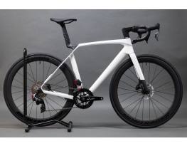 Trek Madone SL 6 Gen 8 (M/L) 2026/2027 Ășj orszĂĄgĂști kerĂ©kpĂĄr