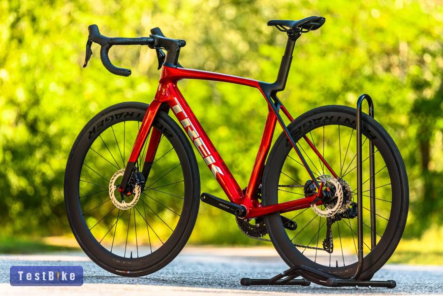 Trek Madone SL 6 Gen 8 (M/L) 2026 Di2 új országúti kerékpár