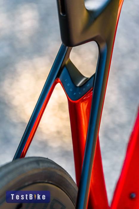 Trek Madone SL 6 Gen 8 (M/L) 2026 Di2 új országúti kerékpár