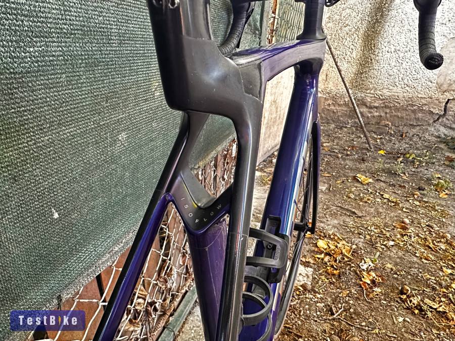 Trek Madone gen 8  56-os