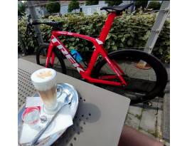 Trek madone slr6 di2-disc