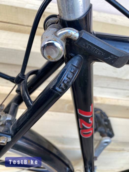 Trek Multitrack 720 28" acél trekking túra kerékpár