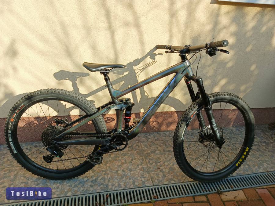 Trek Remedy 8 M-es méret 27,5 