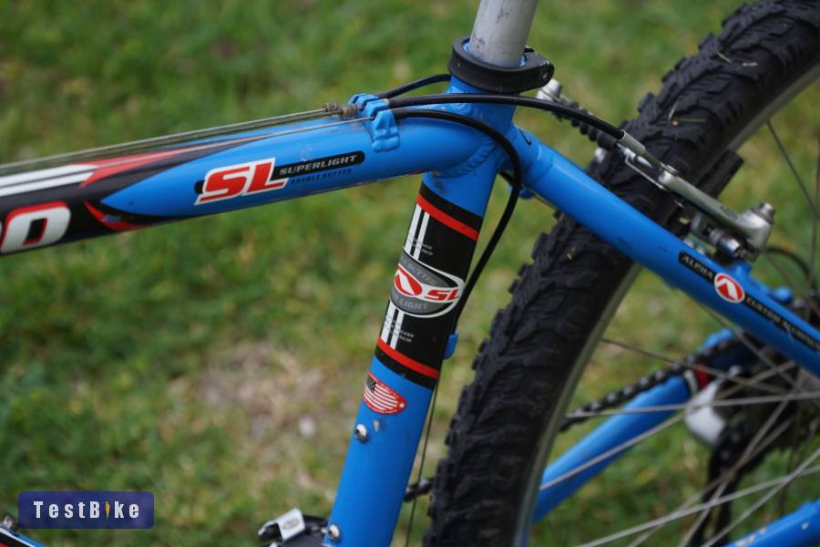 Trek SL 8000 Superlight monti                               