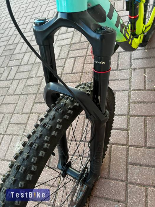 Trek Slash 8 