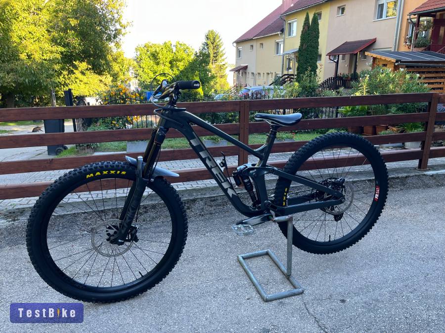 Trek Slash 8 2022 L 29