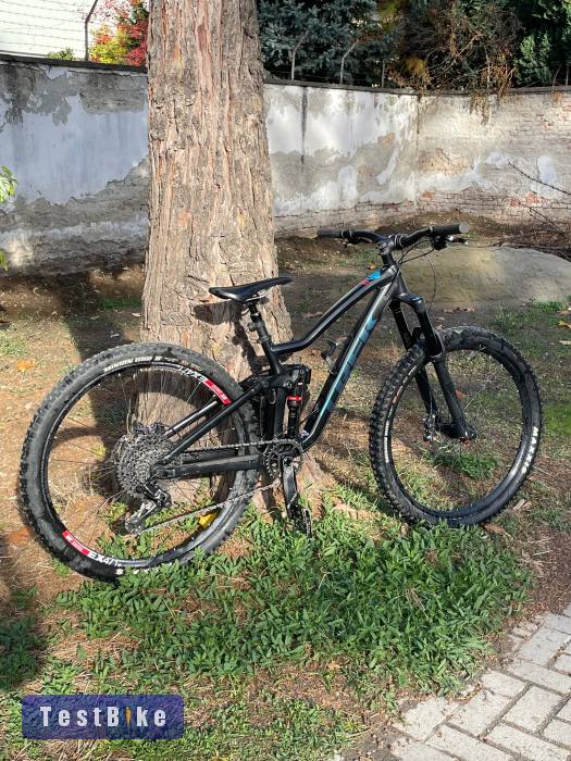 Trek slash 8 S 2020