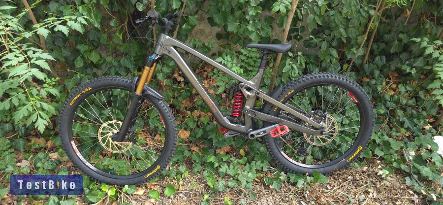 Trek Slash Gen 6 – Fox Factory – GX AXS Transmission – DT Sw