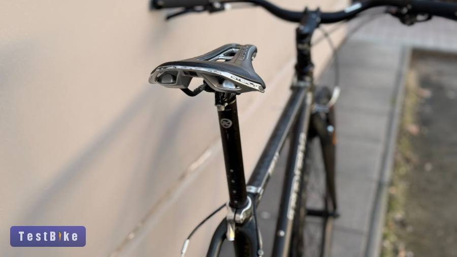 Trek UAV II Karbon Trekking/Városi/Gravel 1x9 54cm