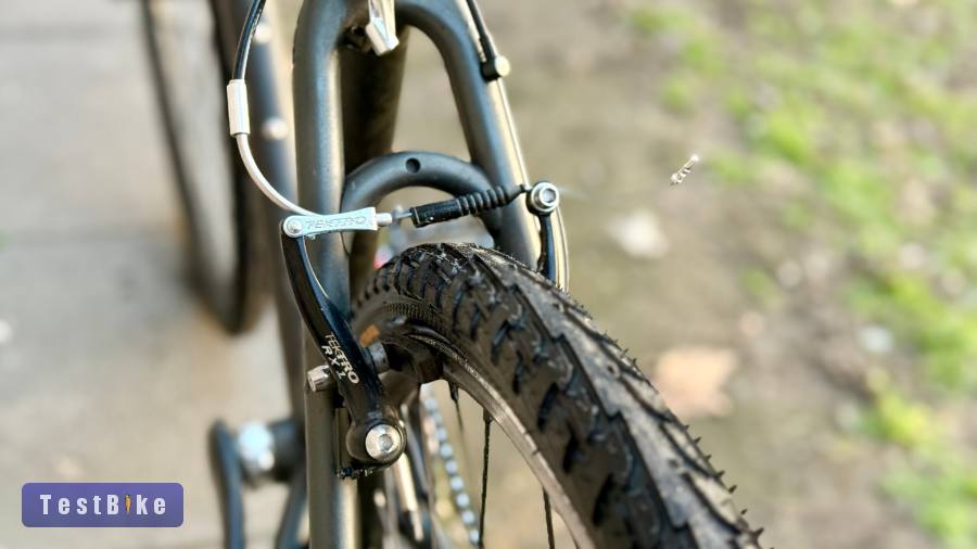 Trek UAV II Karbon Trekking/Városi/Gravel 1x9 54cm