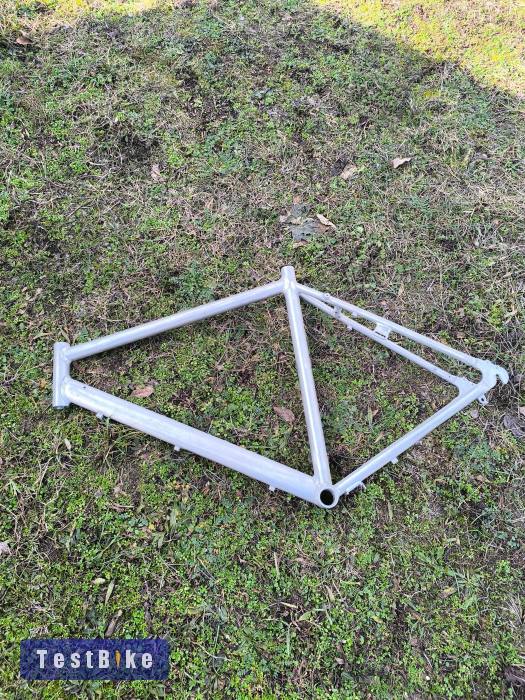 Trekking 28" XL váz