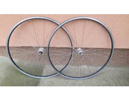 Trekking kerékszett.