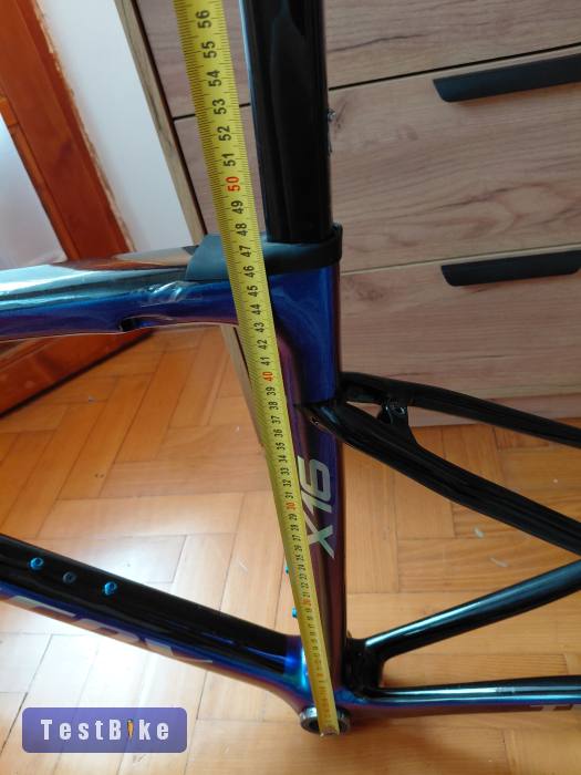 Trifox X16 karbon országúti vázszett – 52 – 2022-es gyártás