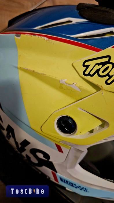 Troy Lee Designs (TLD) D4, L-es eladó
