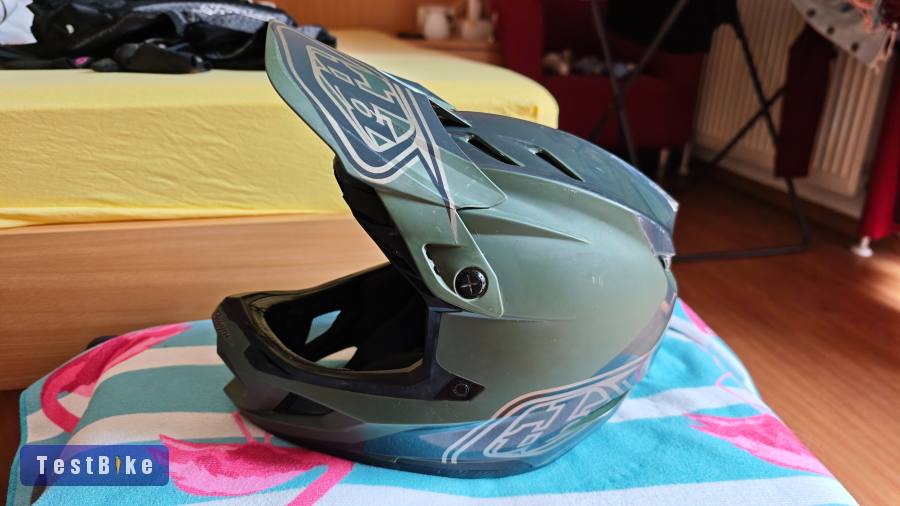 Troy Lee Designs d4 bukósisak 