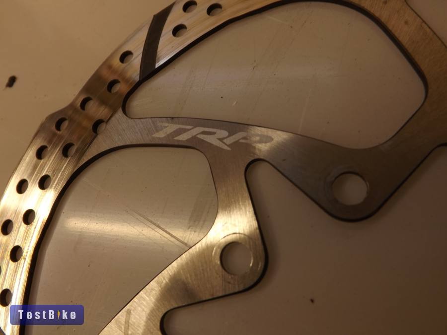 TRP féknyereg és féktárcsák. TRP Trail EVO féknyereg.