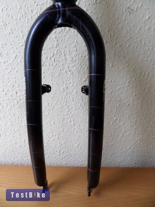 True Temper AVR USA cr-mo merev villa elado