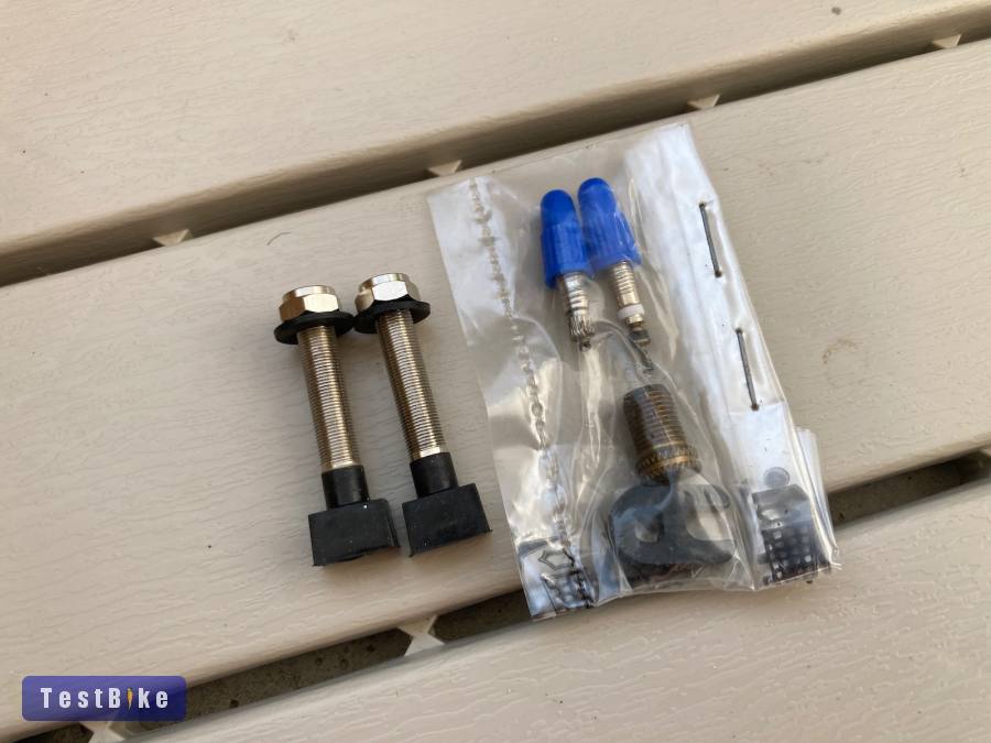 Tubeless szelep pár auto/schrader és presta