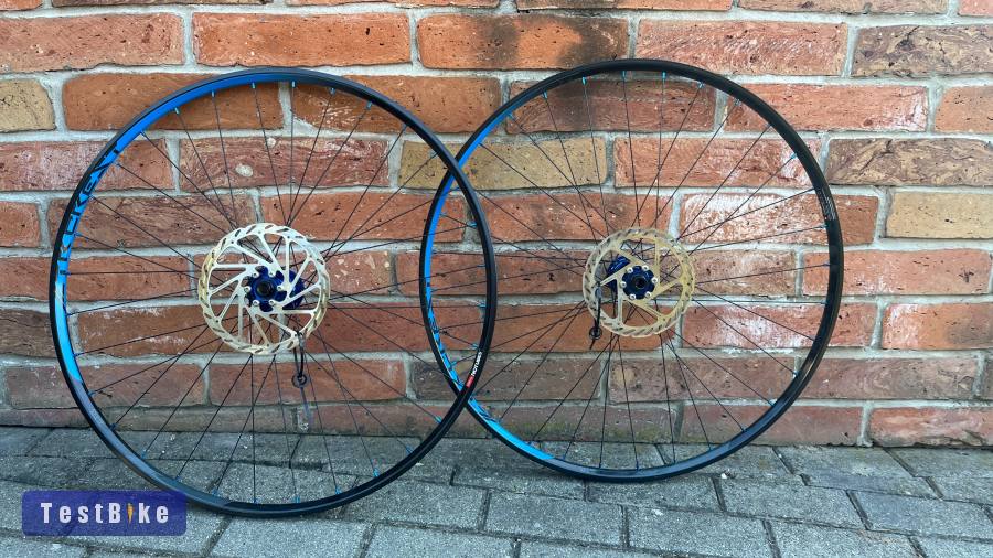 Tune- ztr no tubes 29 kerékszett