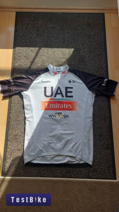 UAE kerékpáros mez