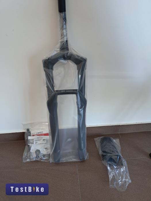 Új - 72% DT Swiss 150mm teleszkóp FOX 34 36 e bike eladó